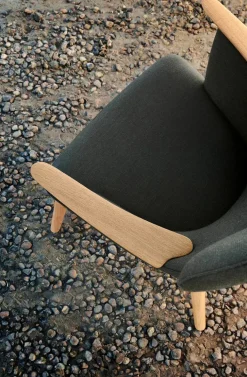 Carl Hansen & Søn Loungestole|Lænestole<CH78 Mama Bear af Hans J. Wegner