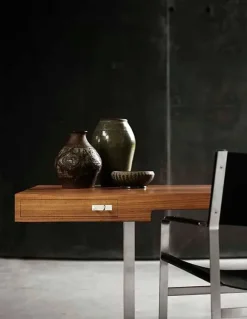 Carl Hansen & Søn Skriveborde<CH110 Skrivebord af Hans J. Wegner