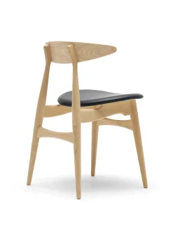 Carl Hansen & Søn Spisebordsstole<CH33 Stolen af Hans J. Wegner
