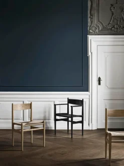 Carl Hansen & Søn Spisebordsstole<CH37 Stolen af Hans J. Wegner