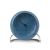 Arne Jacobsen Clocks Gaver Til Ham<City Hall Bordur, stone blue af Arne Jacobsen