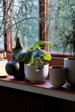 &Tradition Vaser<Collect Planter SC72 fra