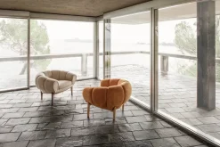 GUBI Lænestole<Croissant Lounge Chair, fabric fra