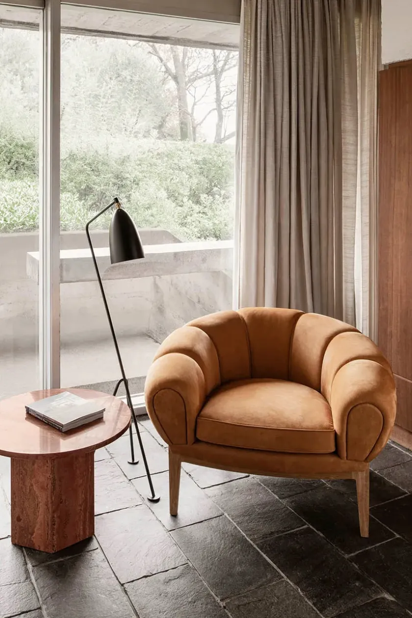 GUBI Lænestole<Croissant Lounge Chair, leather fra
