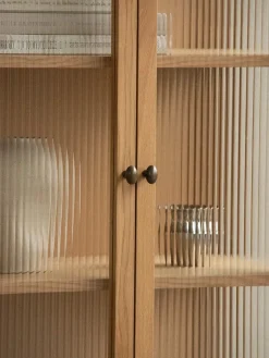 Audo Copenhagen Vitrineskabe<Curiosity Cabinet, low fra