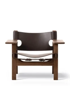 Fredericia Furniture Lænestole<Den Spanske Stol i mørkebrun læder, valnød olie af Børge Mogensen