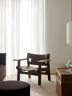 Fredericia Furniture Lænestole<Den Spanske Stol i naturfarvet læder, eg olie af Børge Mogensen