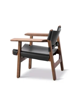 Fredericia Furniture Lænestole<Den Spanske Stol i sort læder, valnød olie af Børge Mogensen