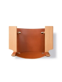 Fredericia Furniture Lænestole<Den Spanske Stol i sort læder, valnød olie af Børge Mogensen