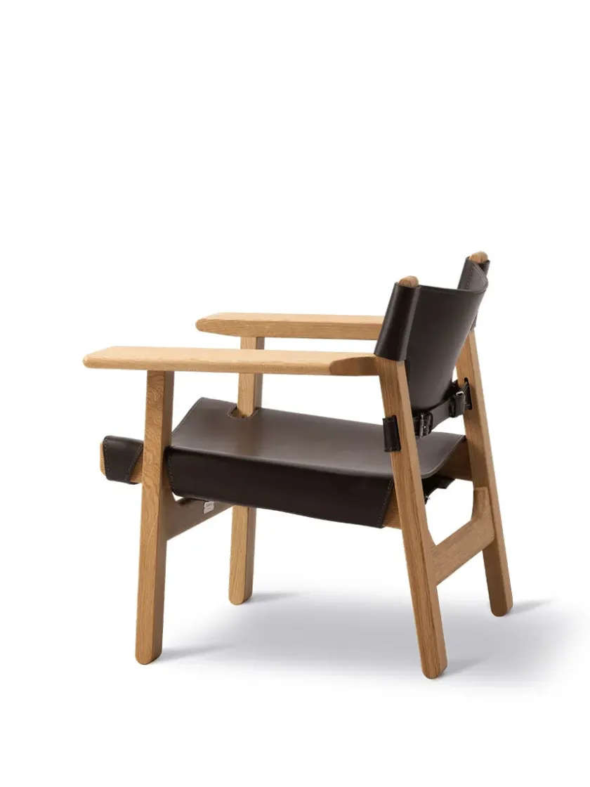 Fredericia Furniture Lænestole<Den Spanske Stol i sort læder, valnød olie af Børge Mogensen