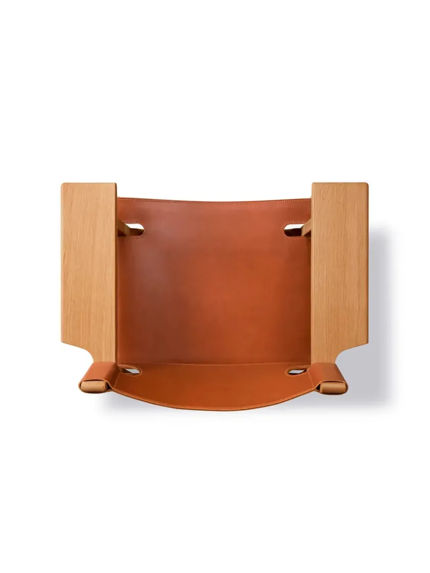 Fredericia Furniture Lænestole<Den Spanske Stol i sort læder, eg sort lak af Børge Mogensen