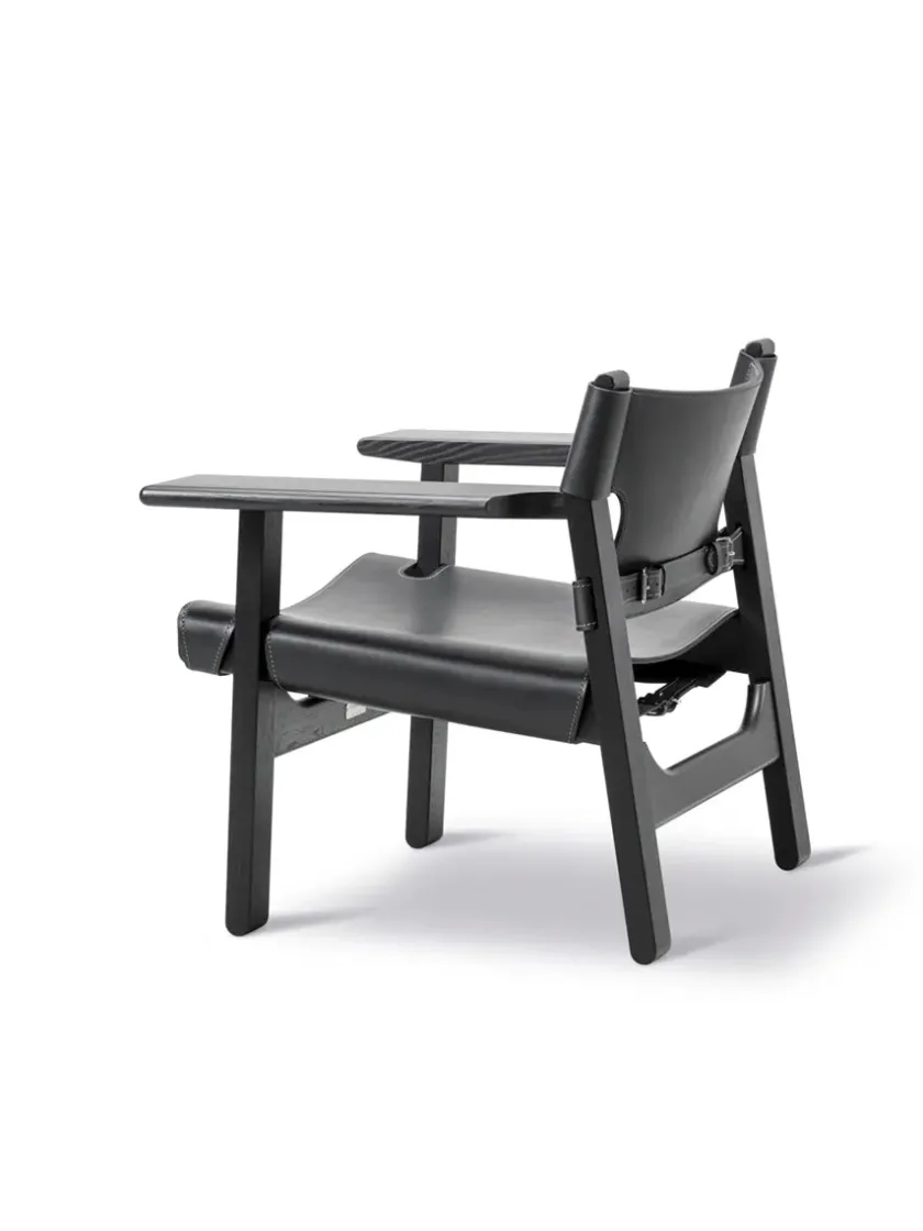 Fredericia Furniture Lænestole<Den Spanske Stol i sort læder, eg sort lak af Børge Mogensen