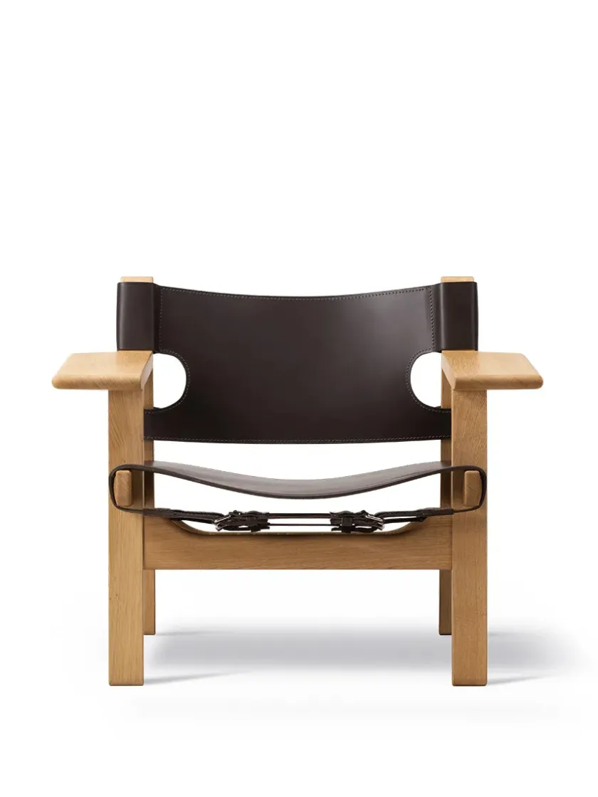 Fredericia Furniture Lænestole<Den Spanske Stol i sort læder, eg sort lak af Børge Mogensen