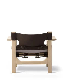 Fredericia Furniture Lænestole<Den Spanske Stol i sort læder, eg sort lak af Børge Mogensen