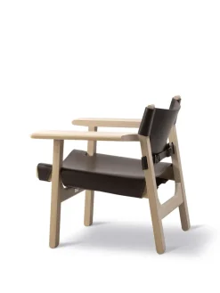 Fredericia Furniture Lænestole<Den Spanske Stol i sort læder, eg sort lak af Børge Mogensen