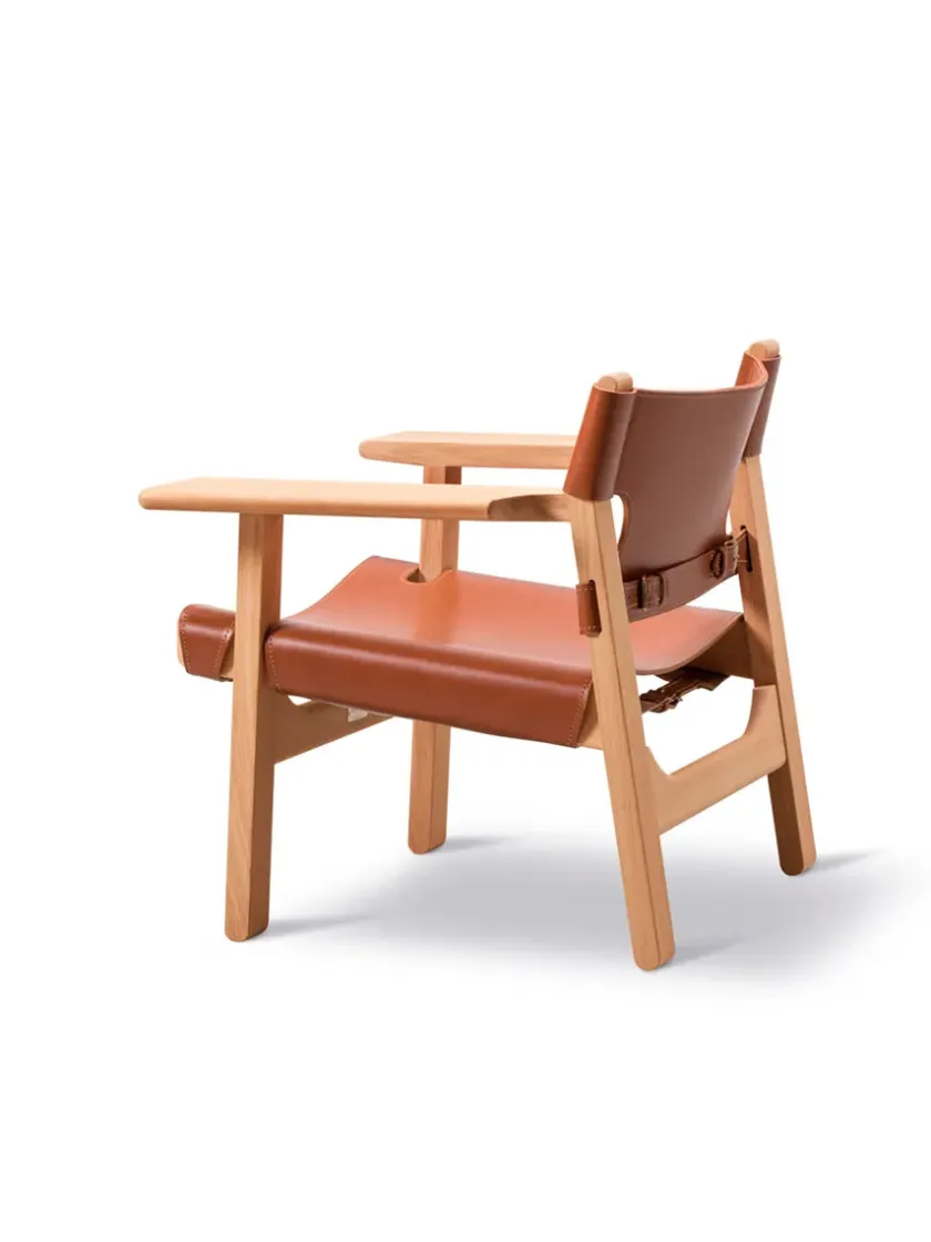 Fredericia Furniture Lænestole<Den Spanske Stol i sort læder, eg sort lak af Børge Mogensen