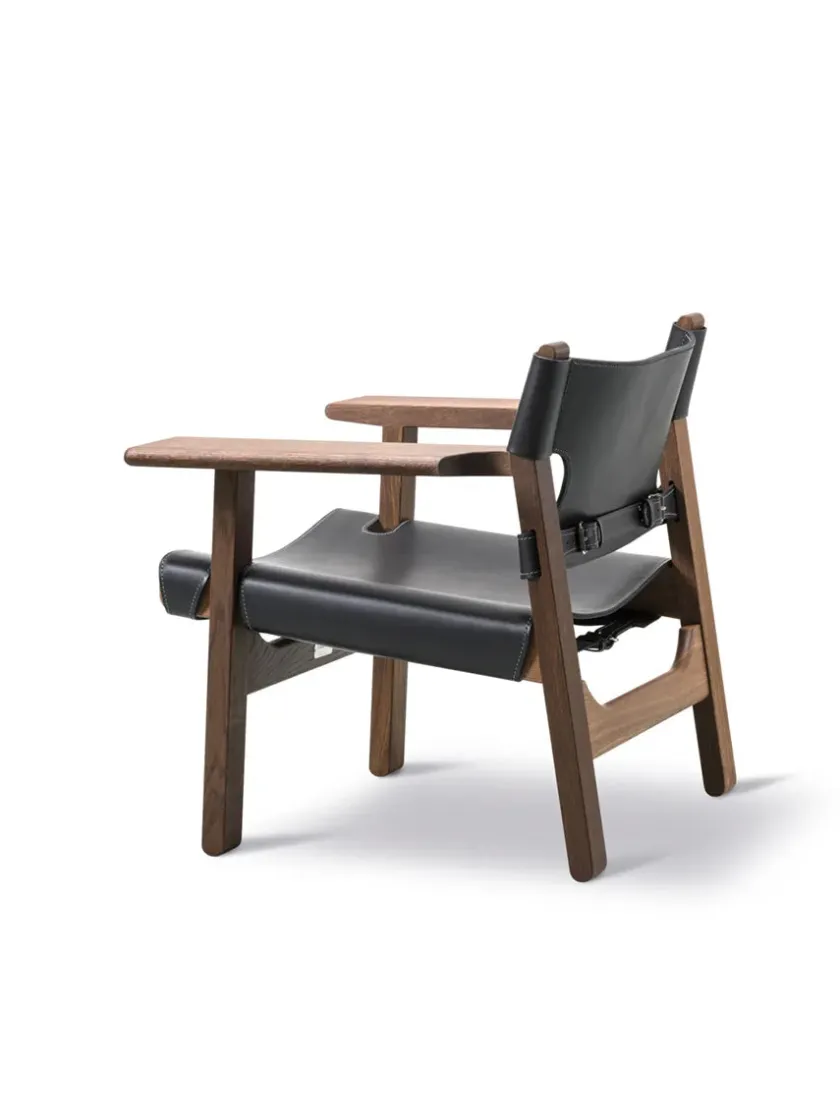 Fredericia Furniture Lænestole<Den Spanske Stol i sort læder, røget eg olie af Børge Mogensen