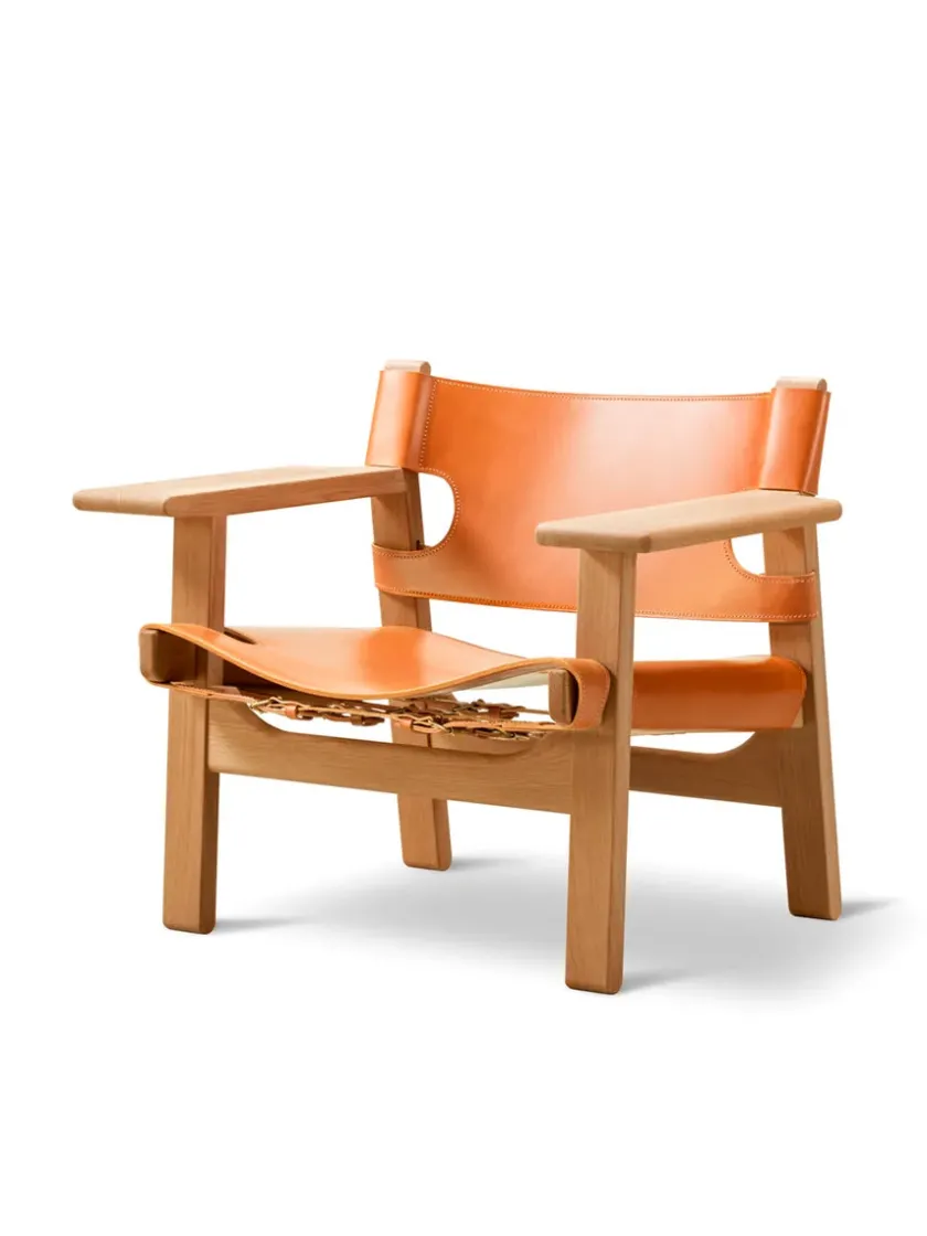 Fredericia Furniture Lænestole<Den Spanske Stol i sort læder, røget eg olie af Børge Mogensen