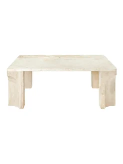 GUBI Sofaborde<Doric Coffee Table 80 x 80 cm, Neutral White Travertine fra