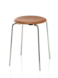 Fritz Hansen Gaver Til Ham|Gaver Til Hende<Dot skammel, valnød af Arne Jacobsen