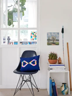 Vitra Spisebordsstole<Eames Fiberglass Chair DSR, sortlakeret fra