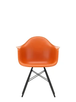 Vitra Spisebordsstole<Eames Plastic Armchair DAW, sortlakeret ahorntræ fra