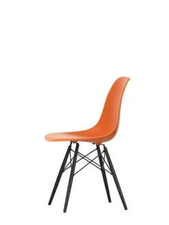 Vitra Spisebordsstole<Eames Plastic Side Chair DSW, sortlakeret ahorntræ fra