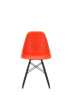 Vitra Spisebordsstole<Eames Plastic Side Chair DSW, sortlakeret ahorntræ fra