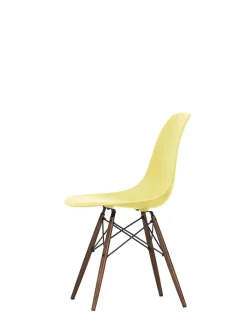 Vitra Spisebordsstole<Eames Plastic Side Chair DSW, mørkbejdset ahorntræ fra