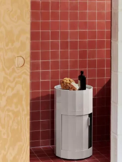 HAY Gaver Til Ham|Sideborde Og Små Borde<Facet Cabinet Incl. Feet And Castors, low fra