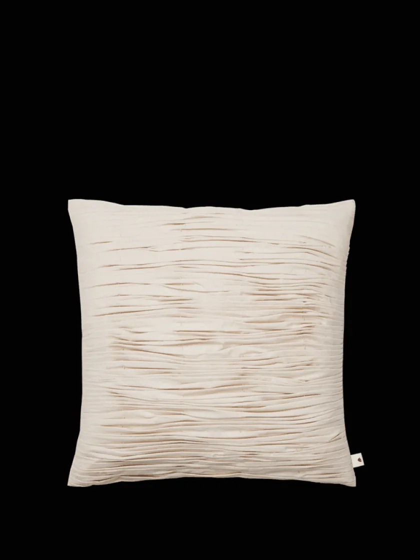 Ferm Living Puder Og Plaider|Puder<Falda Smocked pude fra