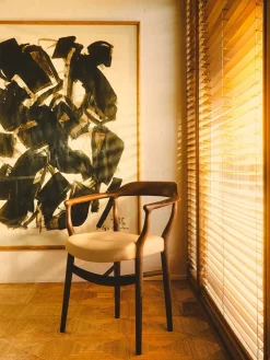 House of Finn Juhl Spisebordsstole<FJ 44 stol, eg olie/vegetal læder af Finn Juhl