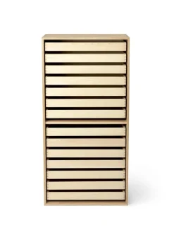 Carl Hansen & Søn Skænke<FK63 Kabinet med ben fra