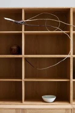 Carl Hansen & Søn Skænke<FK63 Kabinet med ben fra