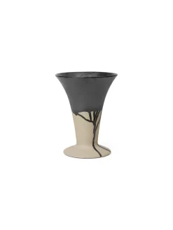 Ferm Living Vaser<Flores vase fra