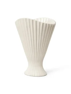 Ferm Living Vaser<Fountain Vase fra