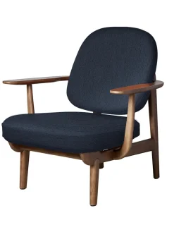 Fritz Hansen Loungestole|Lænestole<Fred Lænestol, valnødfarvet eg fra
