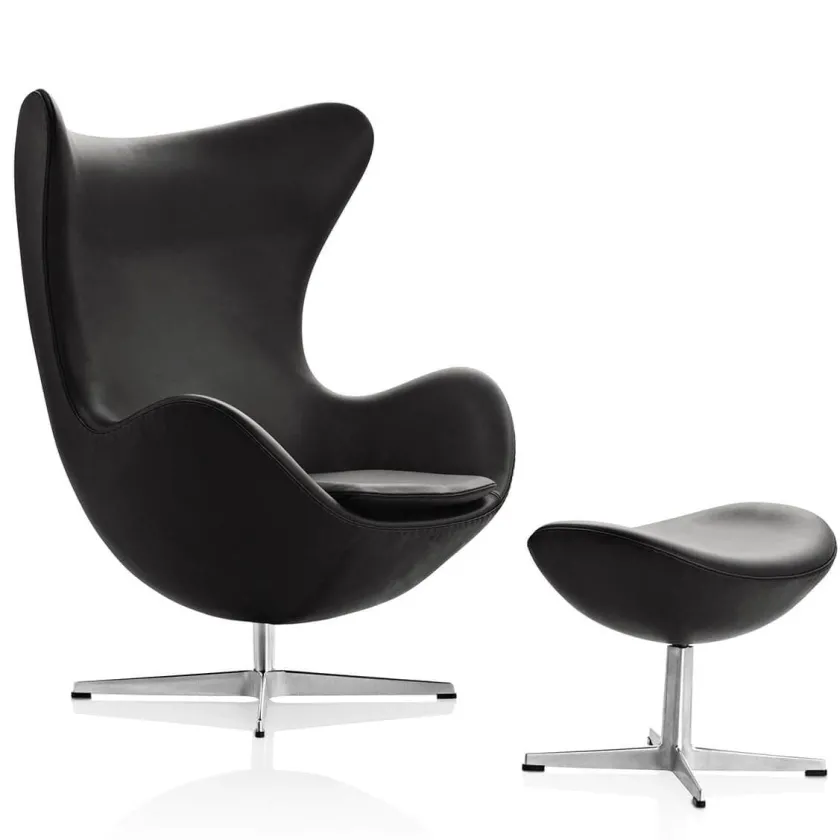 Fritz Hansen Lænestole<Ægget, Cognac Aura læder, uden returdrej inkl. skammel af Arne Jacobsen