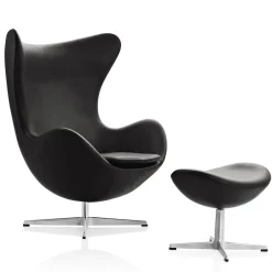 Fritz Hansen Lænestole<Ægget, Sort Grace læder, uden returdrej inkl. skammel af Arne Jacobsen