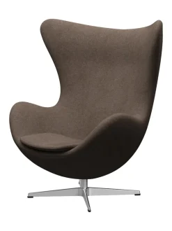 Fritz Hansen Lænestole<Ægget, sort læder/aluminium af Arne Jacobsen