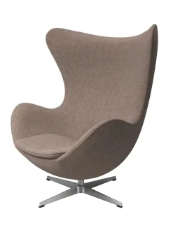 Fritz Hansen Lænestole<Ægget, sort læder/aluminium af Arne Jacobsen