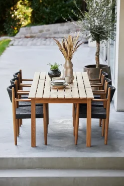 Cane-line Haveborde<Grace Havebord fra