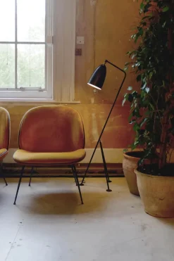 GUBI Gulvlamper|Spots<Gräshoppa gulvlampe fra