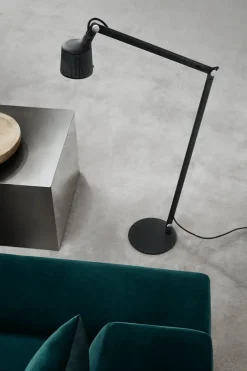 Vipp Gulvlamper|Spots<Gulvlampe fra