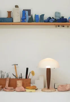 &Tradition Spots<Herman SHY3 bordlampe fra