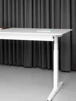 Montana Skriveborde<HiLow3 skrivebord fra