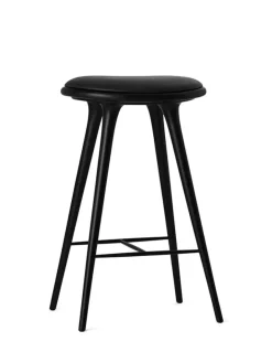 Mater Barstole<Høj barstol i sæbebehandlet eg fra