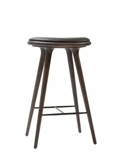 Mater Barstole<Høj barstol i sortbejdset bøg fra