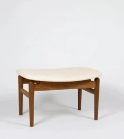 House of Finn Juhl Skamler<Høvdingeskammel af Finn Juhl