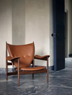 House of Finn Juhl Lænestole<Høvdingestol, eg olie af Finn Juhl